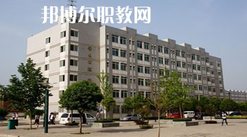 閬中市機電職業(yè)學校網址