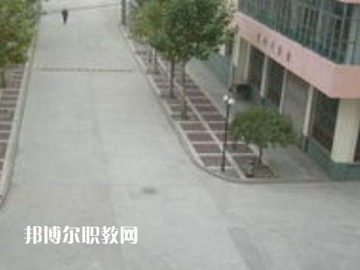 蘭州鐵路機(jī)械學(xué)校2022年報(bào)名條件、招生要求、招生對(duì)象