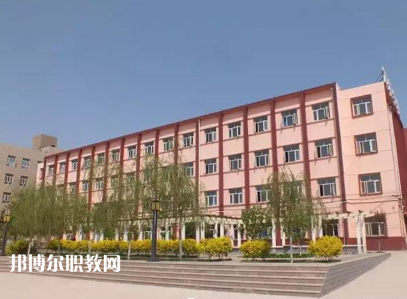 張家口工程技術(shù)學(xué)校2022年報名條件、招生要求、招生對象