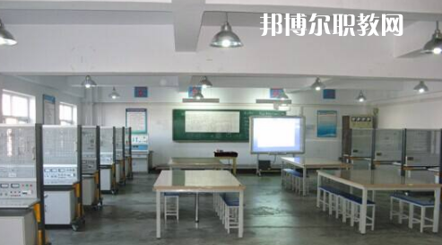 秦皇島市升華中等職業(yè)學(xué)校2022年報名條件、招生要求、招生對象