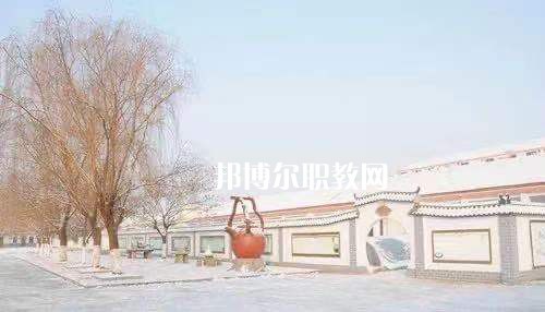 江蘇省金山中等專業(yè)學(xué)校2022年報(bào)名條件、招生要求、招生對(duì)象
