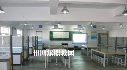 河北工程職業(yè)學(xué)校2022年學(xué)費(fèi)、收費(fèi)多少