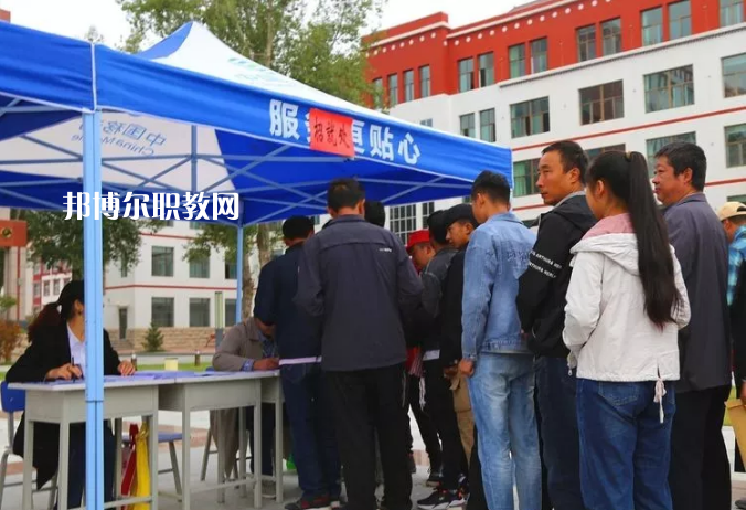 甘南藏族自治州職業(yè)中專2022年學(xué)費(fèi)、收費(fèi)多少