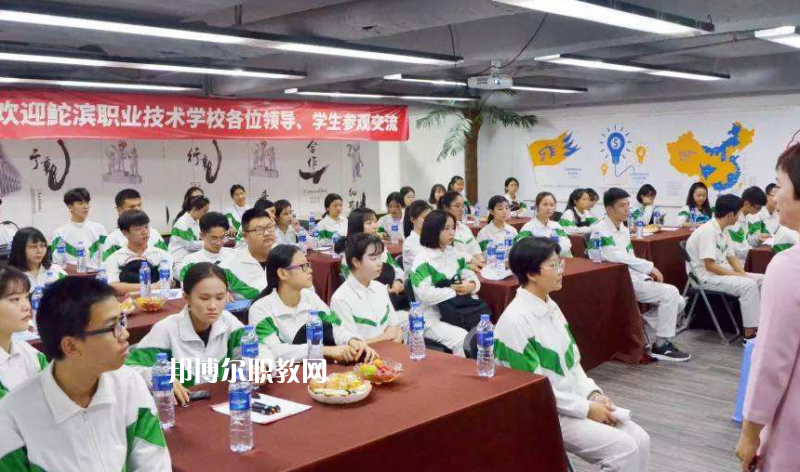 汕頭鮀濱職業(yè)技術(shù)學(xué)校2022年報(bào)名條件、招生要求、招生對(duì)象