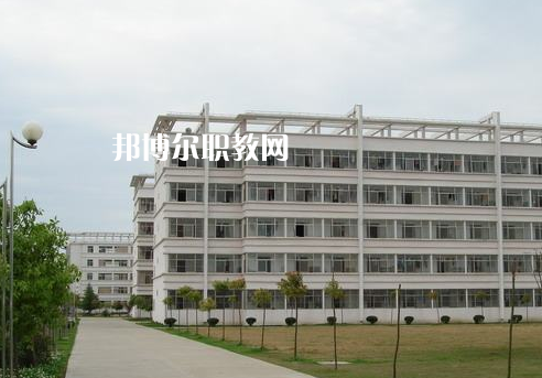 江蘇建湖中等專業(yè)學(xué)校2022年報(bào)名條件、招生要求、招生對(duì)象