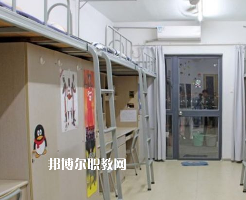 勐?？h職業(yè)高級(jí)中學(xué)2022年宿舍條件