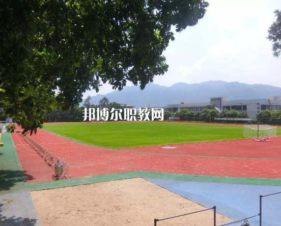 西雙版納經(jīng)濟管理職業(yè)學(xué)校2022年有哪些專業(yè)