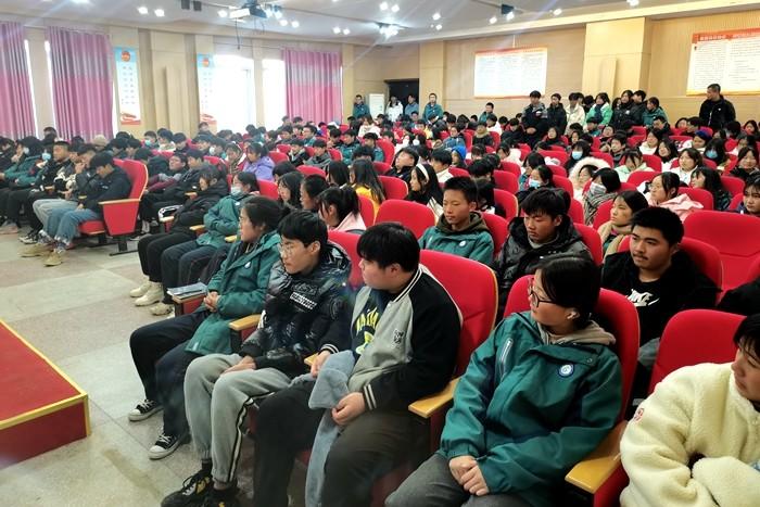 皖西經(jīng)濟技術(shù)學(xué)校2022年報名條件、招生要求、招生對象