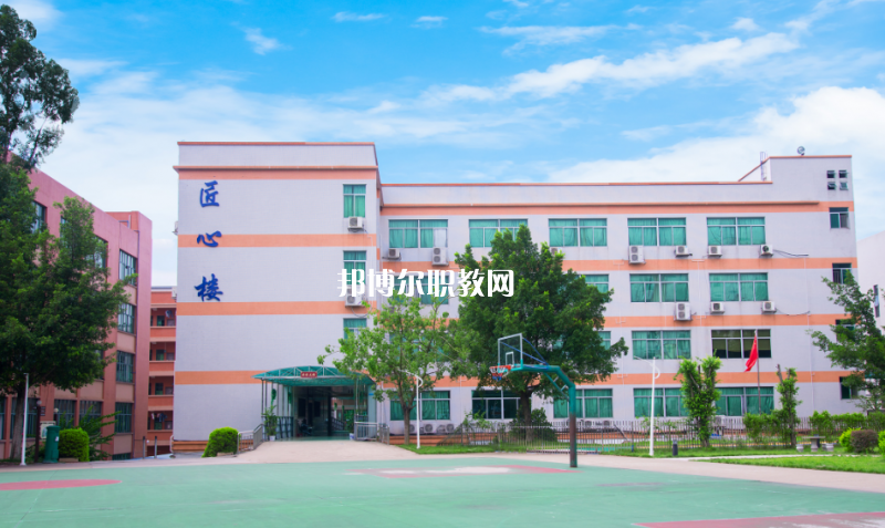 寧洱縣職業(yè)高級(jí)中學(xué)2022年報(bào)名條件、招生要求、招生對(duì)象