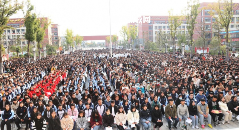 靈璧高級(jí)職業(yè)技術(shù)學(xué)校2022年報(bào)名條件、招生要求、招生對(duì)象