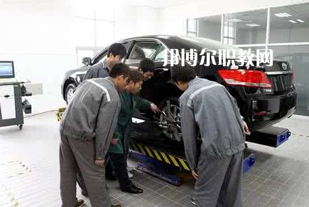保定市第四職業(yè)中學(xué)2022年學(xué)費(fèi)、收費(fèi)多少