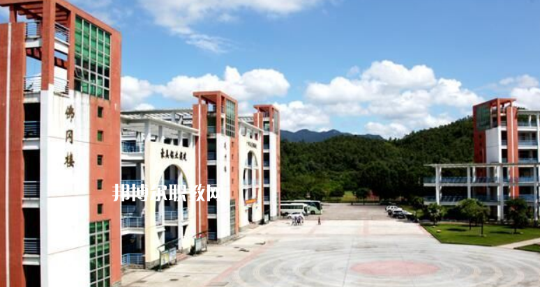 云南監(jiān)獄管理局技工學(xué)校2022年報(bào)名條件、招生要求、招生對(duì)象
