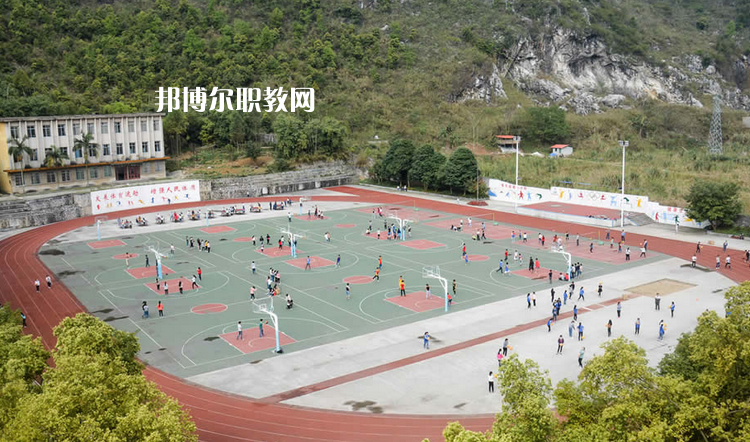 河池衛(wèi)生學(xué)校2022年報(bào)名條件、招生要求、招生對(duì)象