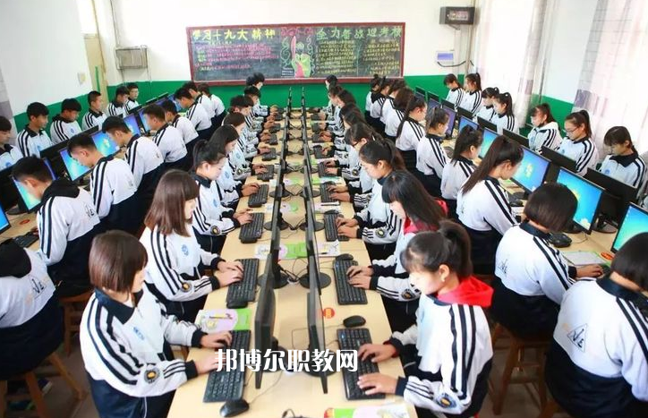 唐山市豐南區(qū)職業(yè)技術(shù)教育中心2022年報(bào)名條件、招生要求、招生對(duì)象