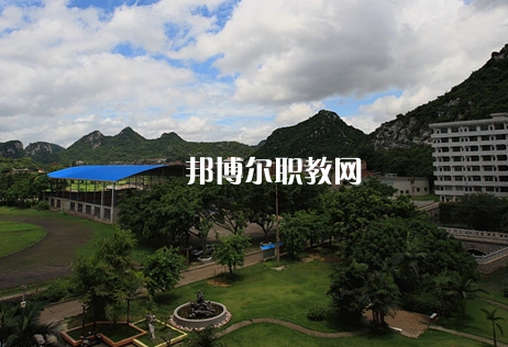 廣西商業(yè)學(xué)校怎么樣、好不好
