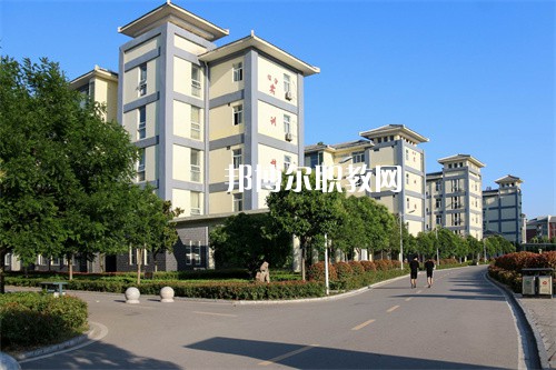 亳州中藥科技學(xué)校2022年報(bào)名條件、招生要求、招生對(duì)象