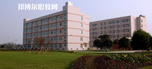 元謀縣職業(yè)高級(jí)中學(xué)2022年報(bào)名條件、招生要求、招生對(duì)象
