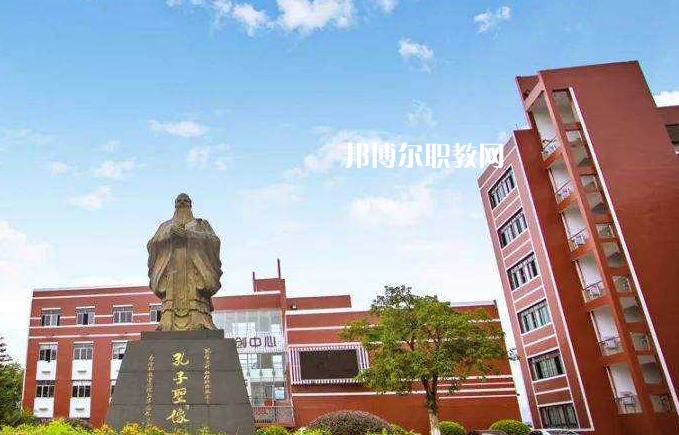 貴州輕工職業(yè)技術(shù)學(xué)院中專部2022年報名條件、招生要求、招生對象