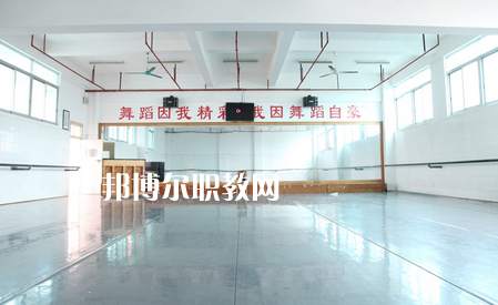 廣西藝術(shù)學(xué)校2022年報(bào)名條件、招生要求、招生對象