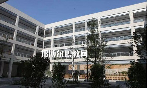 黃山旅游管理學(xué)校2022年報(bào)名條件、招生要求、招生對(duì)象