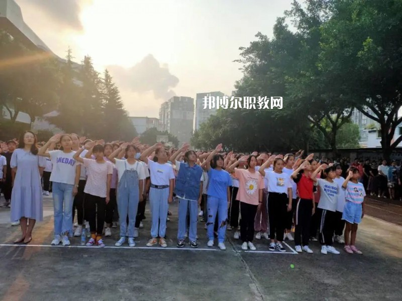 四川內(nèi)江第二職業(yè)中學(xué)2022年報(bào)名條件、招生要求、招生對(duì)象