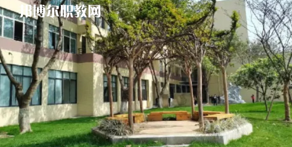 安寧職業(yè)高級(jí)中學(xué)2022年招生辦聯(lián)系電話(huà)
