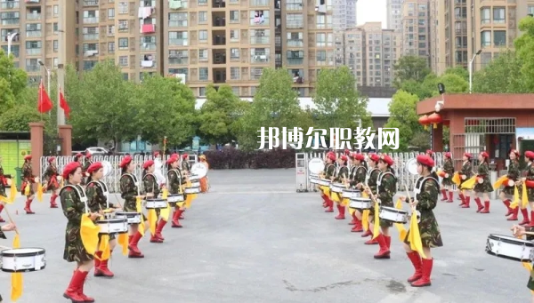 安徽合肥機(jī)電技師學(xué)院2022年報(bào)名條件、招生要求、招生對(duì)象