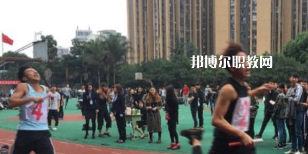 成都翔飛航空職業(yè)技術(shù)學校怎么樣、好不好