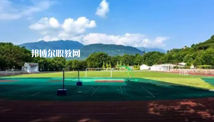 四川食品藥品學(xué)校2022年報(bào)名條件、招生要求、招生對(duì)象