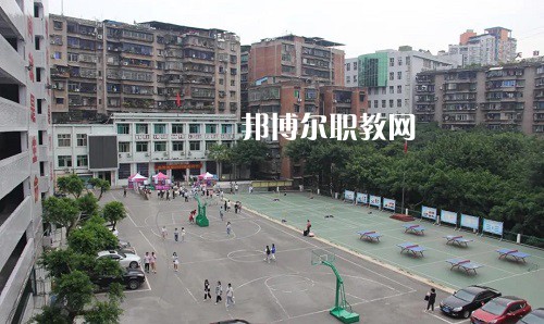 四川省達(dá)州中醫(yī)學(xué)校2022年報(bào)名條件、招生要求、招生對象