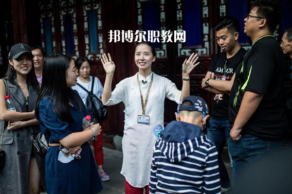 河北旅游管理中等專業(yè)學(xué)校2022年報(bào)名條件、招生要求、招生對(duì)象