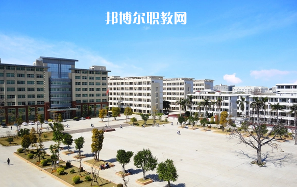 潮州職業(yè)技術(shù)學(xué)校學(xué)校怎么樣、好不好