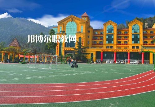 重慶企業(yè)管理學(xué)校2022年報(bào)名條件、招生要求、招生對(duì)象