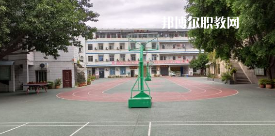 攀枝花商貿(mào)電子職業(yè)技術(shù)學(xué)校2022年學(xué)費、收費多少