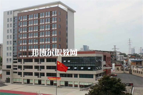 湖南省經(jīng)濟貿(mào)易職業(yè)中專學校2022年學費、收費多少