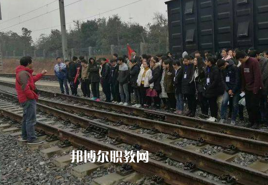 甘肅2022年鐵路學?？梢詫W什么
