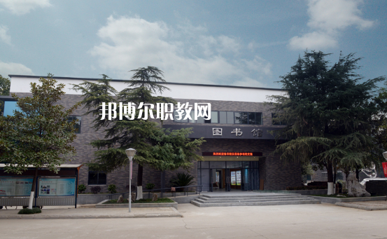 武漢財政學(xué)校2022年報名條件、招生要求、招生對象