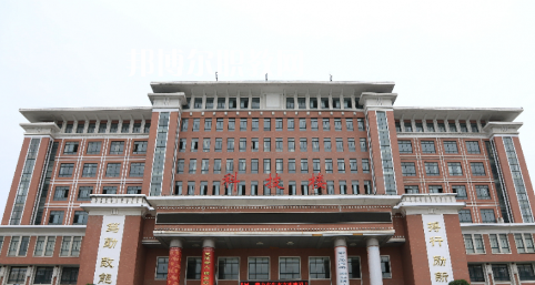 荊州機械電子工業(yè)學校2022年報名條件、招生要求、招生對象
