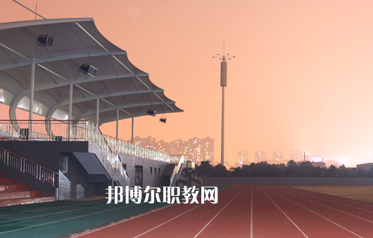 武漢交通學(xué)校2022年報(bào)名條件、招生要求、招生對象
