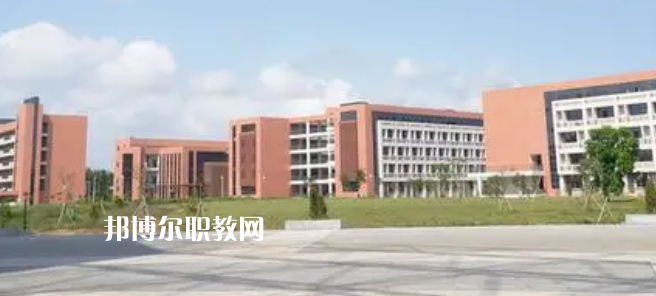 湛江幼兒師范?？茖W校3+證書錄取分數(shù)線(2022-2021歷年)