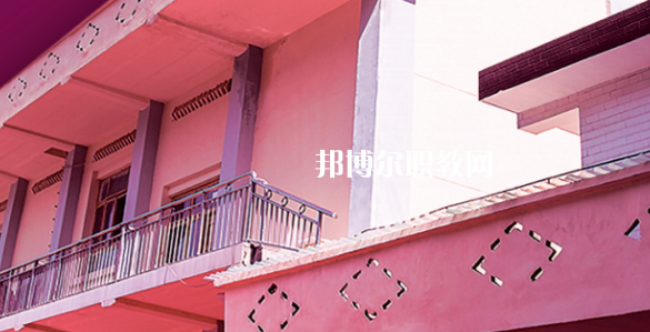 芙蓉礦務(wù)局技工學(xué)校地址在哪里，哪個地區(qū)，哪個城市?