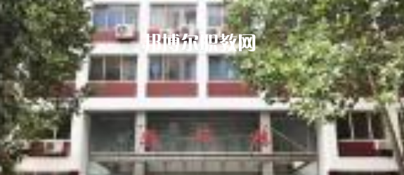 2023濟(jì)南應(yīng)用技術(shù)職業(yè)中等專(zhuān)業(yè)學(xué)校多少錢(qián)(學(xué)費(fèi)明細(xì))