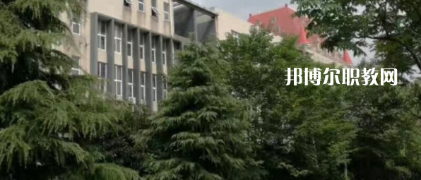 南京城市交通運(yùn)輸學(xué)校地址在哪里，哪個(gè)地區(qū)，哪個(gè)城市?
