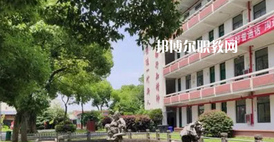 無錫行知科技學(xué)校地址在哪里，哪個地區(qū)，哪個城市?