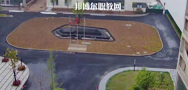 鄭州機(jī)電工業(yè)技工學(xué)校地址在哪里，哪個(gè)地區(qū)，哪個(gè)城市?