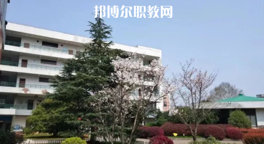 2023蘭溪市第六中學(xué)招生計劃 招生人數(shù)是多少(附要求、條件、對象)
