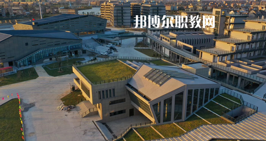 臺(tái)州第一技師學(xué)院地址在哪里，哪個(gè)地區(qū)，哪個(gè)城市?