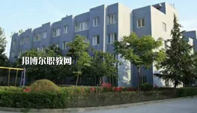渭南市西北理工職業(yè)學(xué)校地址在哪里，哪個(gè)地區(qū)，哪個(gè)城市?