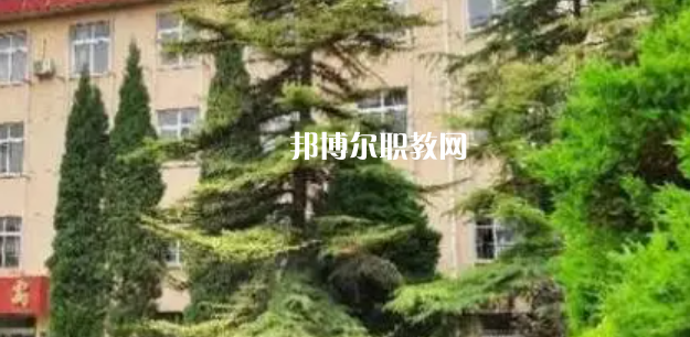 銅川煤炭基本建設技工學校地址，乘車路線
