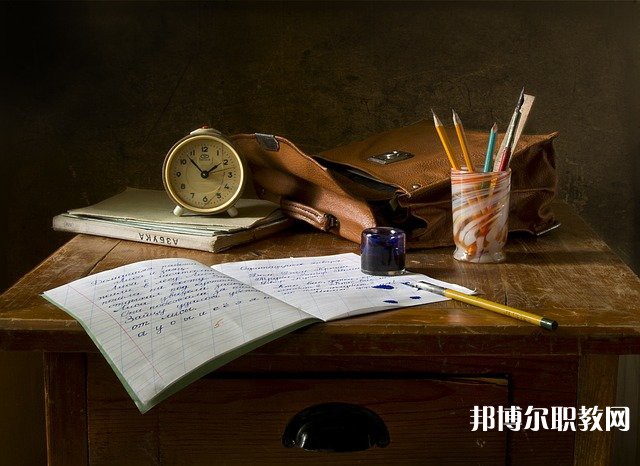 大同會(huì)計(jì)學(xué)校有哪些招生專(zhuān)業(yè)（2023年）